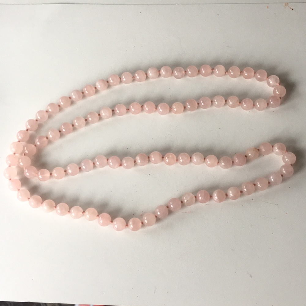 VTG Genuine Rose Necklace Individually Knotted